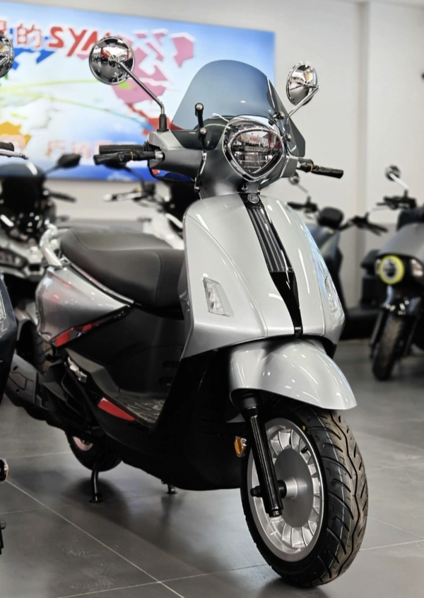 Mẫu xe tay ga 150cc giá rẻ bất ngờ ra mắt, trang bị vượt tầm, thách thức loạt đối thủ tại Việt Nam - Ảnh 3