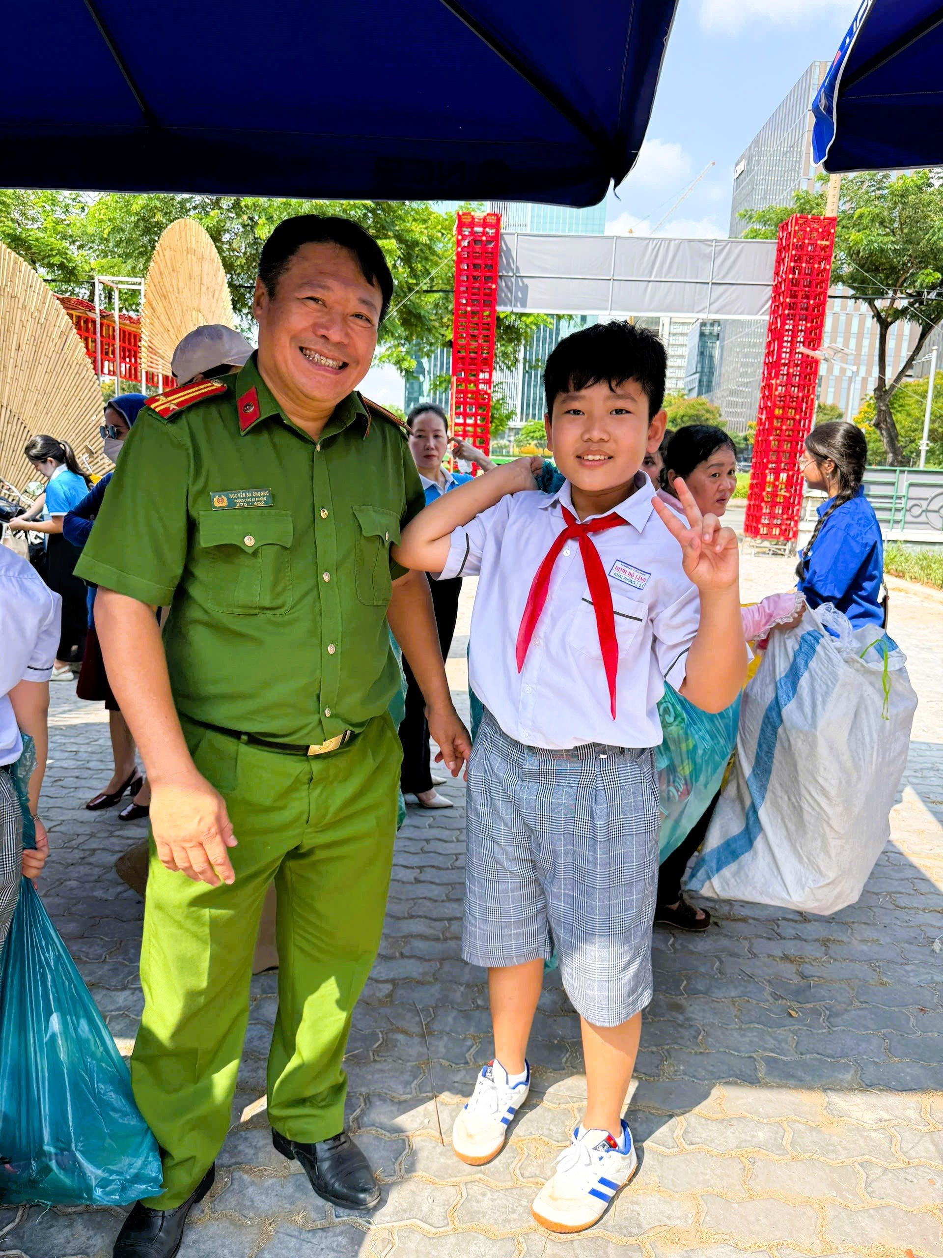 Unilever và Grac ra mắt trạm tái chế rác số hóa đầu tiên tại Tp.HCM - Ảnh 2
