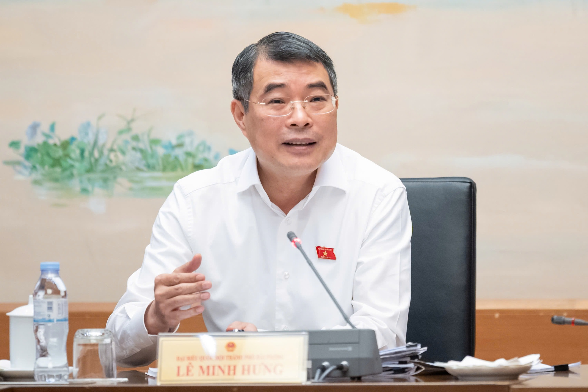 Thủ tướng: Chắc chắn phải nâng mức ngưỡng chịu thuế với hộ kinh doanh - Ảnh 2