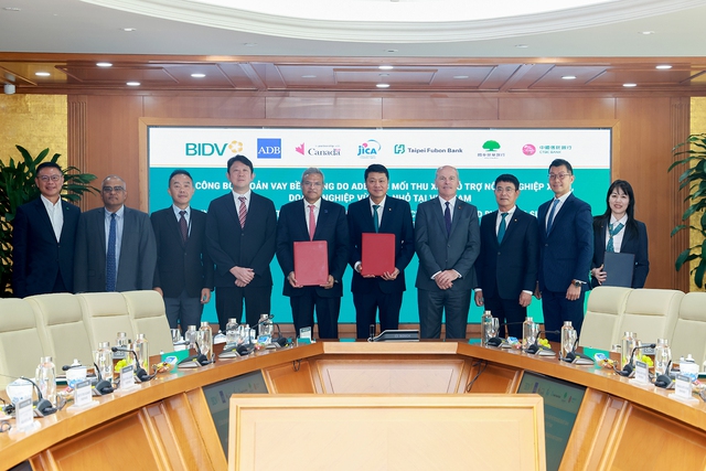 ADB, BIDV và các đối tác công bố khoản vay bền vững 250 triệu USD - Ảnh 1