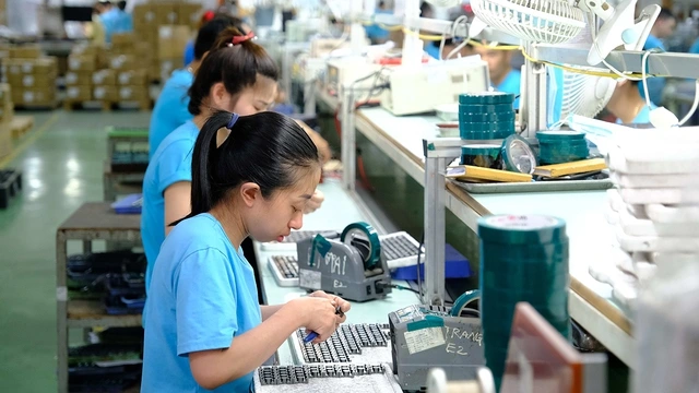 'Cách mạng' thủ tục, dư địa cho tăng trưởng kinh tế - Ảnh 2