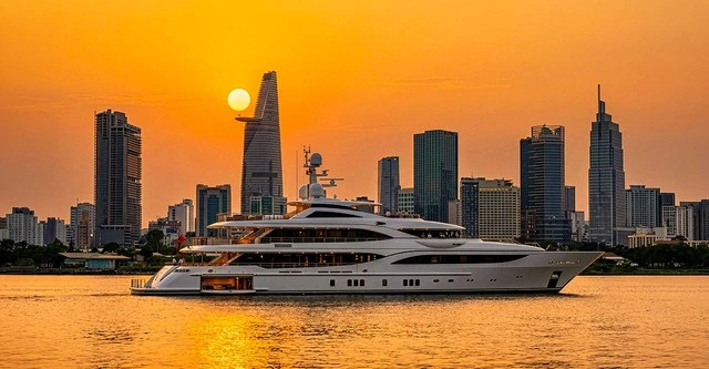 Bến du thuyền 5 sao ngay bên nhà, cư dân Van Phuc City có lợi gì? - Ảnh 2