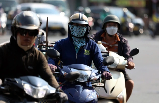 Thời tiết thất thường trong 2 đợt nghỉ lễ - Ảnh 2