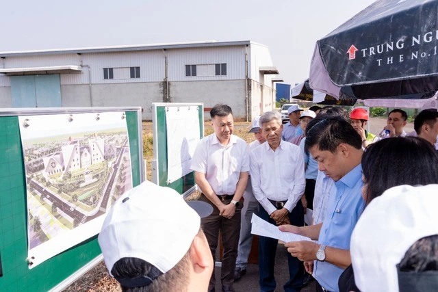 Bí thư Tỉnh ủy Đắk Lắk kiểm tra, thúc đẩy tiến độ các dự án, công trình - Ảnh 3