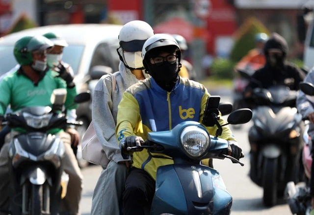 Thời tiết thất thường trong 2 đợt nghỉ lễ - Ảnh 1