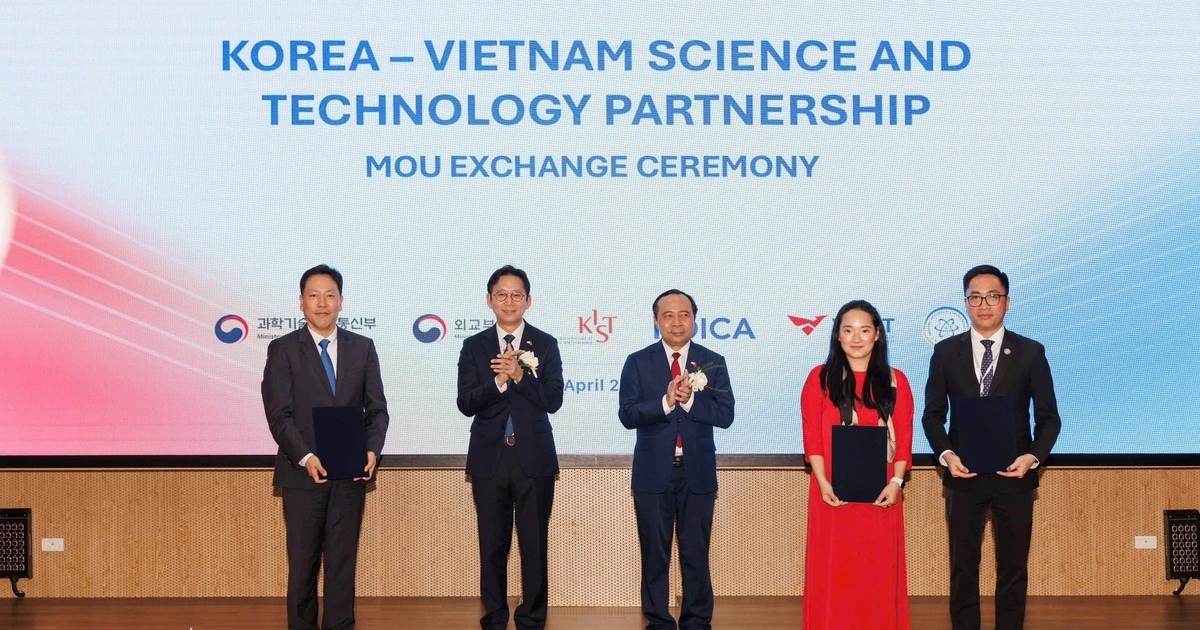 Trường đại học Quang Trung đẩy mạnh hợp tác quốc tế xây dựng nền giáo dục trọng trách