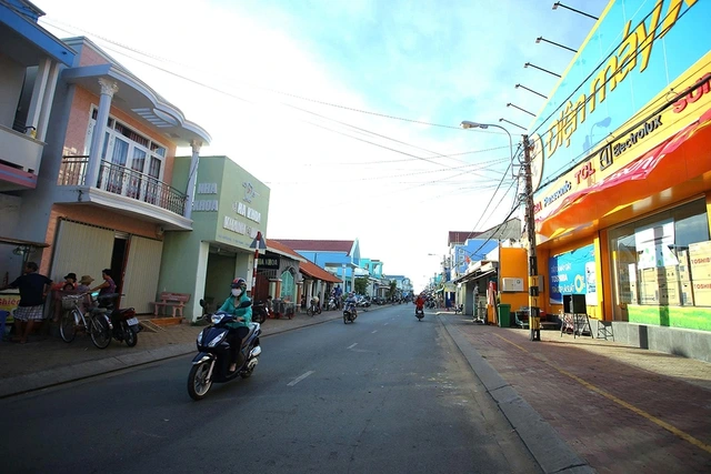 Bao giờ TP.HCM siết xe xăng dầu vào nội đô? - Ảnh 2