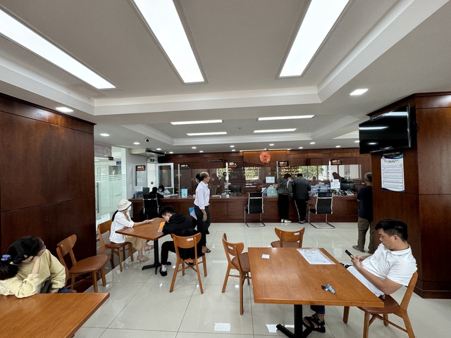 Lãi suất cao kéo thanh khoản bất động sản xuống thấp - Ảnh 1