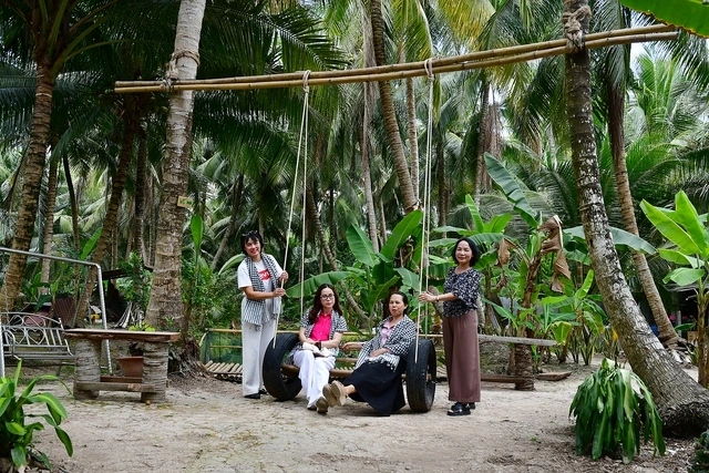 Vĩnh Long phát triển du lịch trở thành ngành kinh tế mũi nhọn - Ảnh 4