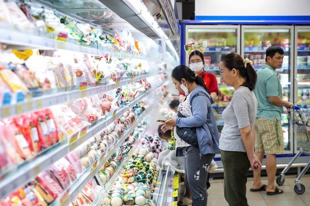 Kinh tế Việt Nam kiên cường vượt bão tố - Ảnh 1