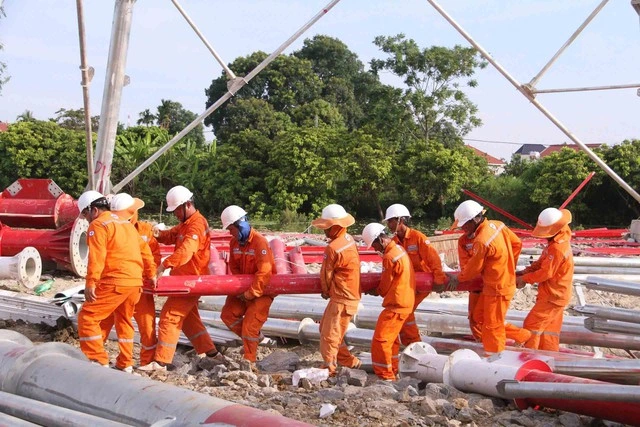 Dòng điện hôm nay, sức bật mai sau - Ảnh 1