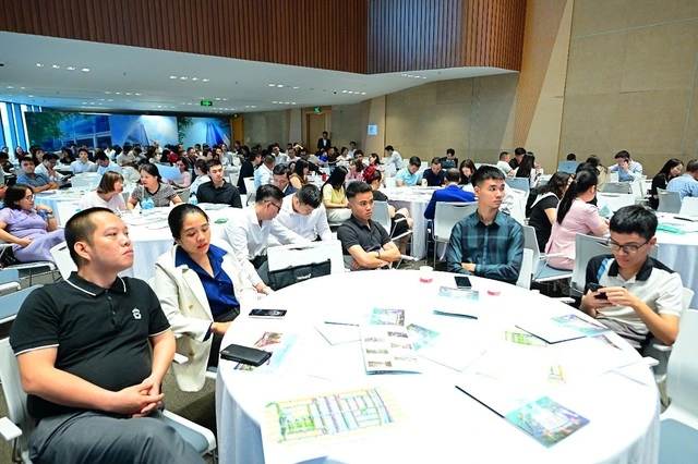 Tiêu điểm thị trường BĐS TP.HCM: Khu tây bước vào chu kỳ tăng trưởng mới - Ảnh 2