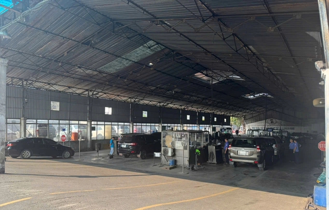 Tiếp tục kiến nghị bỏ quy định 'đạp lút ga' - Ảnh 1