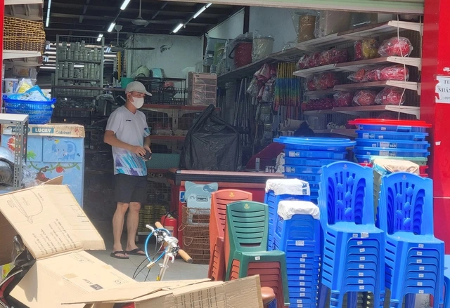 Đề xuất ngưỡng miễn thuế hộ kinh doanh là 1 tỉ, doanh nghiệp nhỏ là 3 tỉ - Ảnh 1