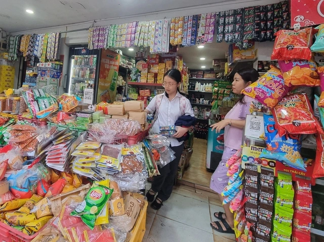 Chính thức miễn thuế cho hơn 2,5 triệu hộ kinh doanh và 236.800 doanh nghiệp - Ảnh 1