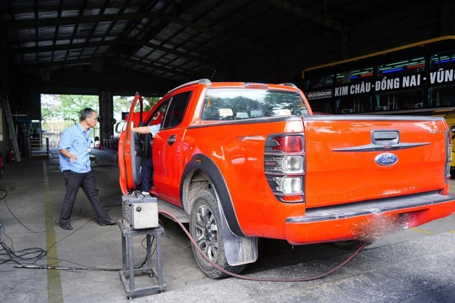 Đề xuất ô tô 'độ' nội thất, ngoại thất vẫn được đăng kiểm - Ảnh 1