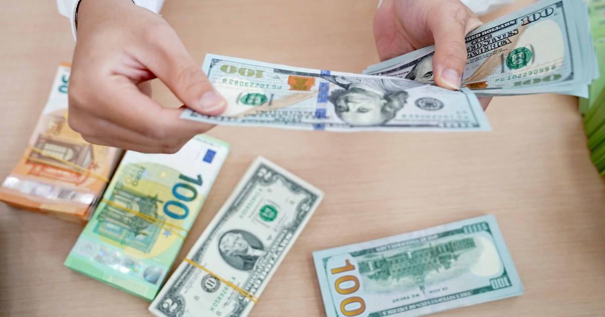 Giá USD hôm nay 14.4.2026: Đứng yên khi euro, yen Nhật bật tăng
