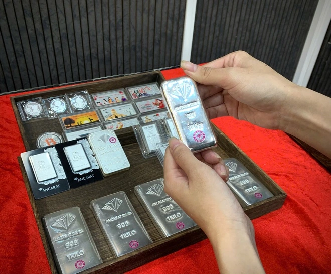 Bảo Tín Minh Châu bán tối đa 10 lượng vàng/khách, mua vào không giới hạn - Ảnh 2