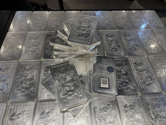 Giá vàng, giá bạc sáng 10.4 đồng loạt bật tăng - Ảnh 2