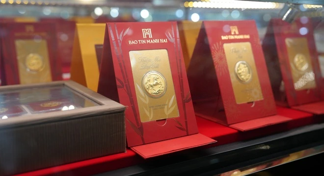 Giá vàng 'thủng' mốc 170 triệu/lượng - Ảnh 1