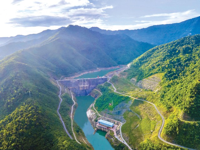 EVNGENCO1: Vượt ‘thử thách kép’, quyết tâm đảm bảo điện mùa khô - Ảnh 2