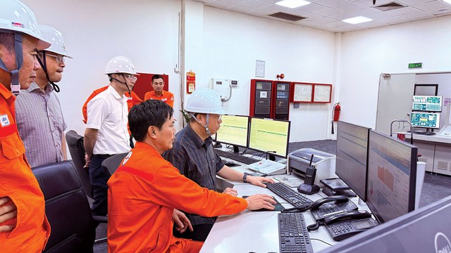 EVNGENCO1: Vượt ‘thử thách kép’, quyết tâm đảm bảo điện mùa khô - Ảnh 4