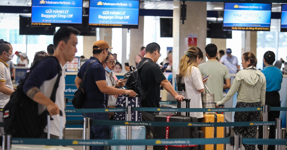 Sân bay Tân Sơn Nhất tăng tần suất lên 46 chuyến bay/giờ cao điểm lễ 30.4