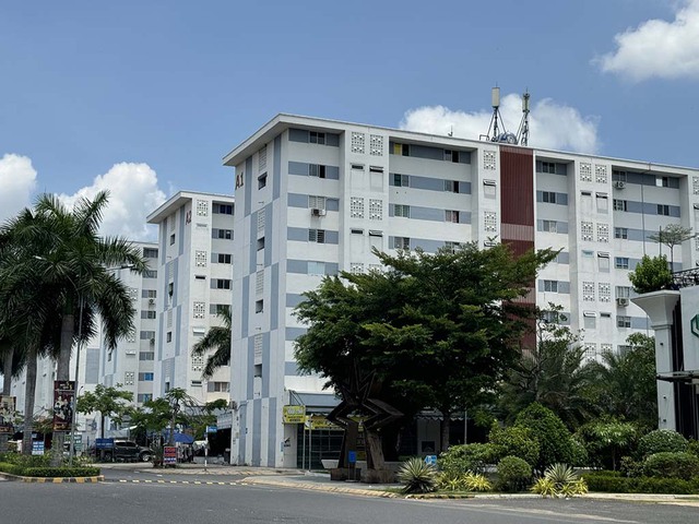 Đề xuất nới trần mua nhà ở xã hội gây tranh cãi - Ảnh 1