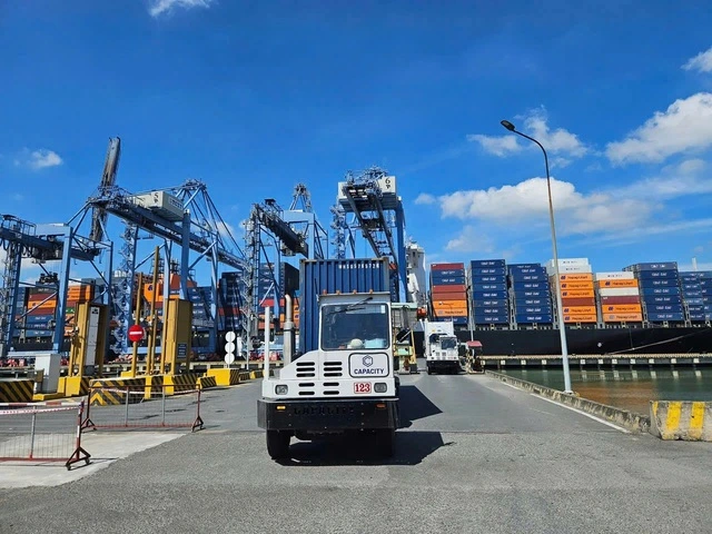 Xuất khẩu tiếp tục tăng mạnh giữa biến động - Ảnh 3