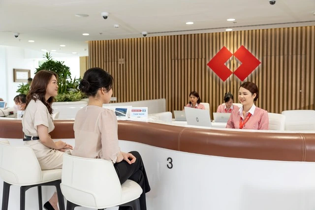 Giải mã ‘công thức’ tăng trưởng 22,6% của Techcombank - Ảnh 1