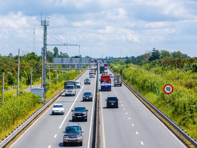 Lái xe chơi lễ 30.4, lưu ngay vị trí 21 trạm dừng nghỉ trên cao tốc này - Ảnh 1