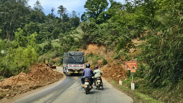 Hơn 2.350 tỉ đồng nâng cấp quốc lộ 24 đoạn qua miền núi Quảng Ngãi - Ảnh 3