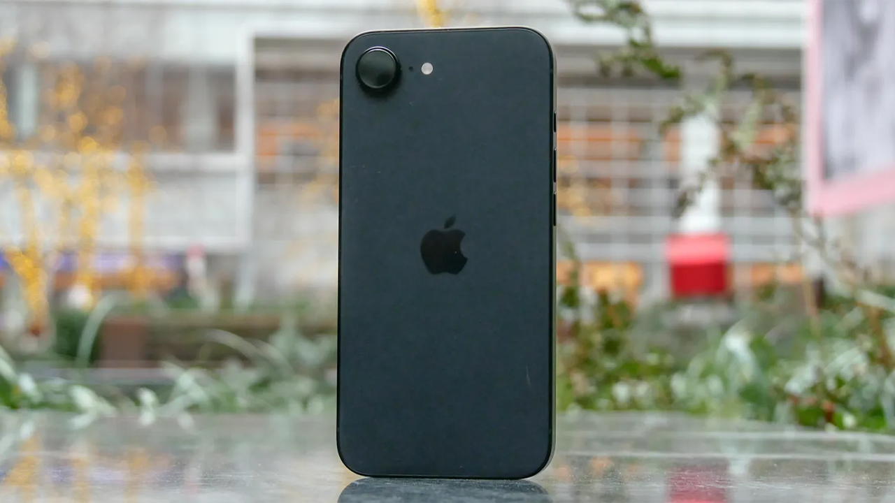 3 chiếc iPhone "đập hộp" rẻ nhất hiện nay, giá chỉ từ 11 triệu đồng - Ảnh 3