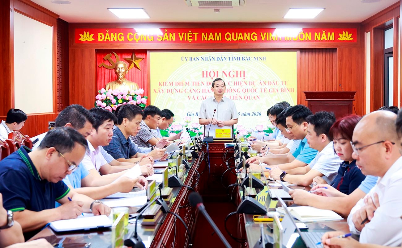 Siêu dự án sân bay lớn nhất miền Bắc sắp bước vào giai đoạn then chốt, chủ đầu tư chuẩn bị hơn 3.000 tỷ mỗi tháng để giải phóng mặt bằng - Ảnh 1