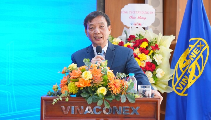 Ông Nguyễn Xuân Đông được bầu giữ chức Chủ tịch HĐQT Vinaconex - Ảnh 1