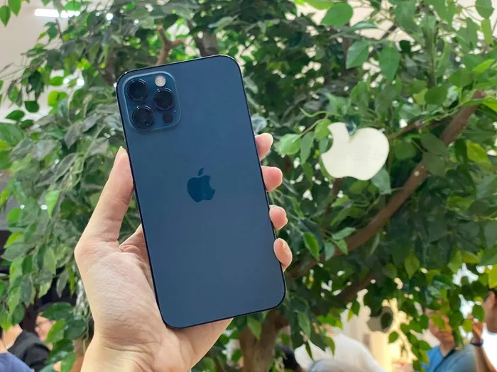 5 chiếc iPhone cũ giá rẻ đáng mua nhất hiện nay - Ảnh 5