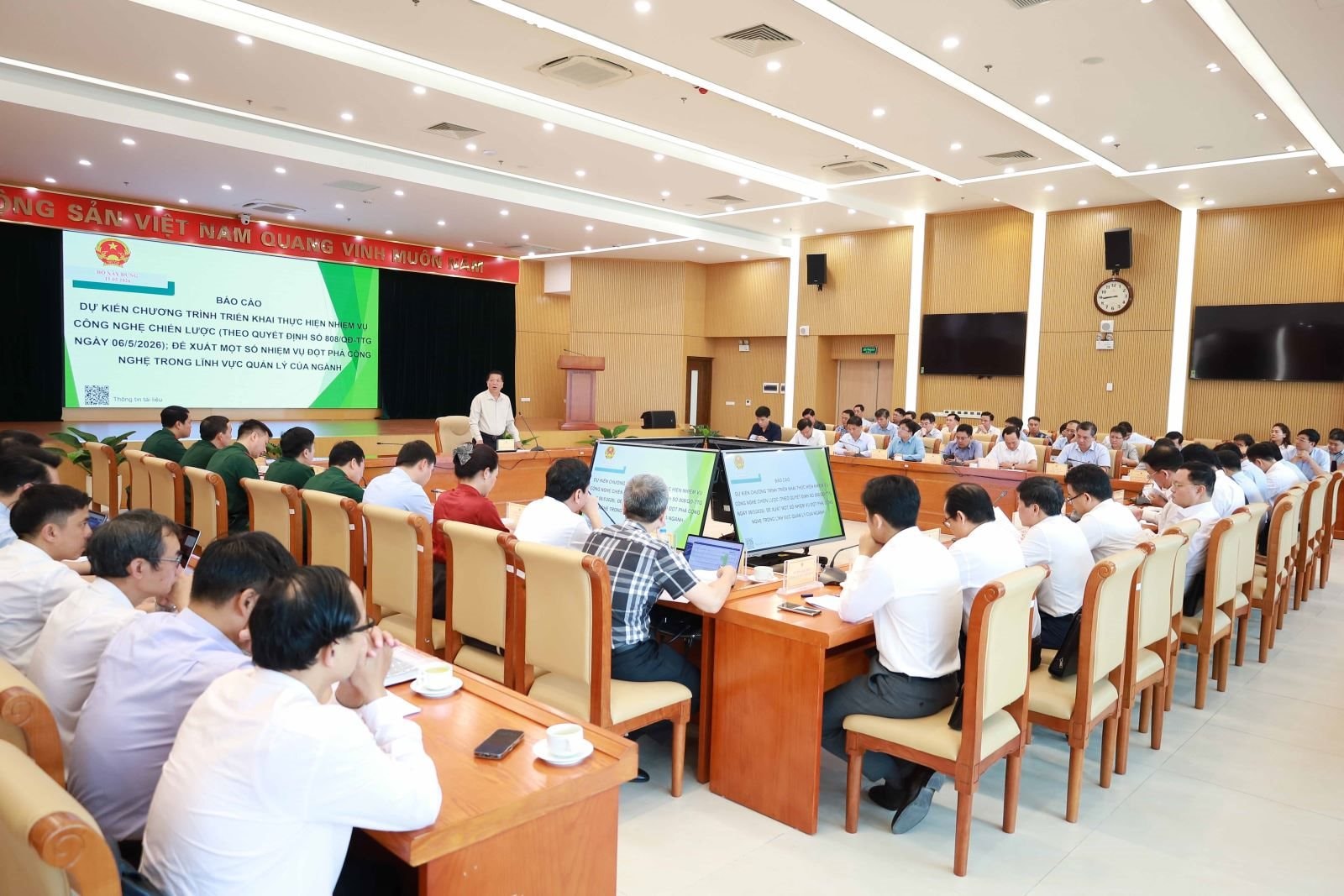 Viettel sẽ “nhập cuộc” siêu dự án đường sắt tốc độ cao 350km/h đi qua 15 tỉnh thành, vốn đầu tư 67 tỷ USD? - Ảnh 2