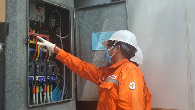 Điện lực TPHCM có khuyến cáo quan trọng đến chủ nhà trọ đang thu tiền điện sai quy định - Ảnh 1
