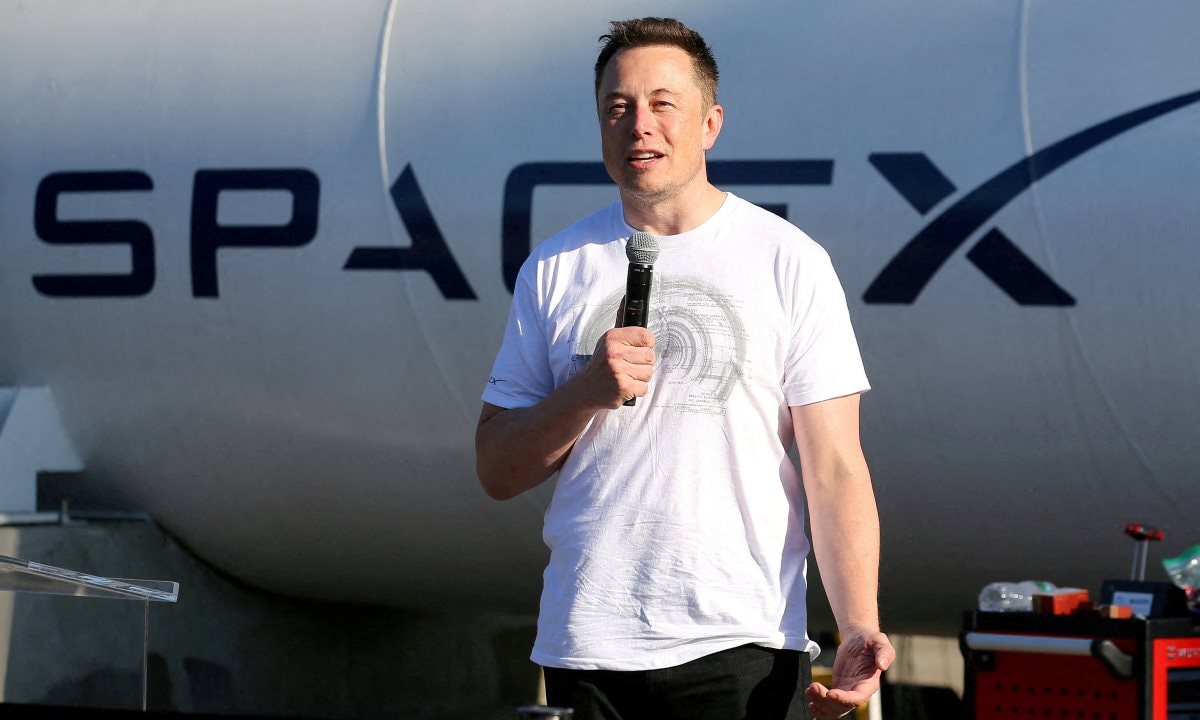 SpaceX sắp “đốt” tới 119 tỷ USD trước IPO: Elon Musk đang chuẩn bị canh bạc lớn nhất lịch sử AI và vũ trụ? - Ảnh 1