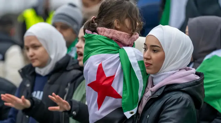 Đức cân nhắc trả tiền cho người di cư Syria tự nguyện hồi hương - Ảnh 2