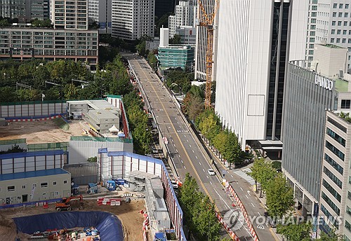 Sập cầu vượt tại thủ đô Seoul khiến ít nhất 3 người thiệt mạng - Ảnh 2