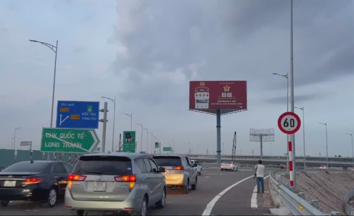 Bắt đầu thông xe tuyến cao tốc TPHCM - Long Thành vào cao tốc Biên Hòa - Vũng Tàu qua đường T2 - Ảnh 3