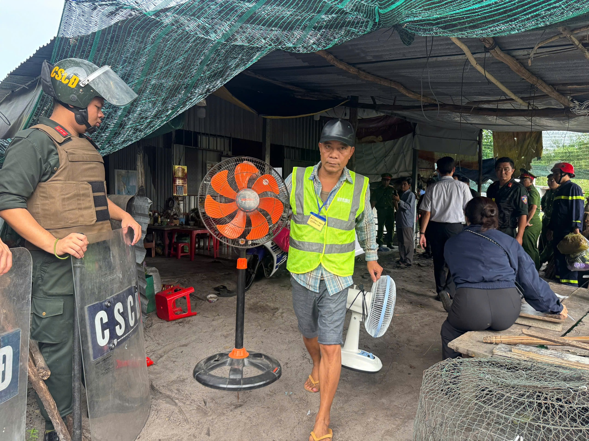 Cưỡng chế “biệt phủ” từng gây bức xúc ở Phú Quốc - Ảnh 12
