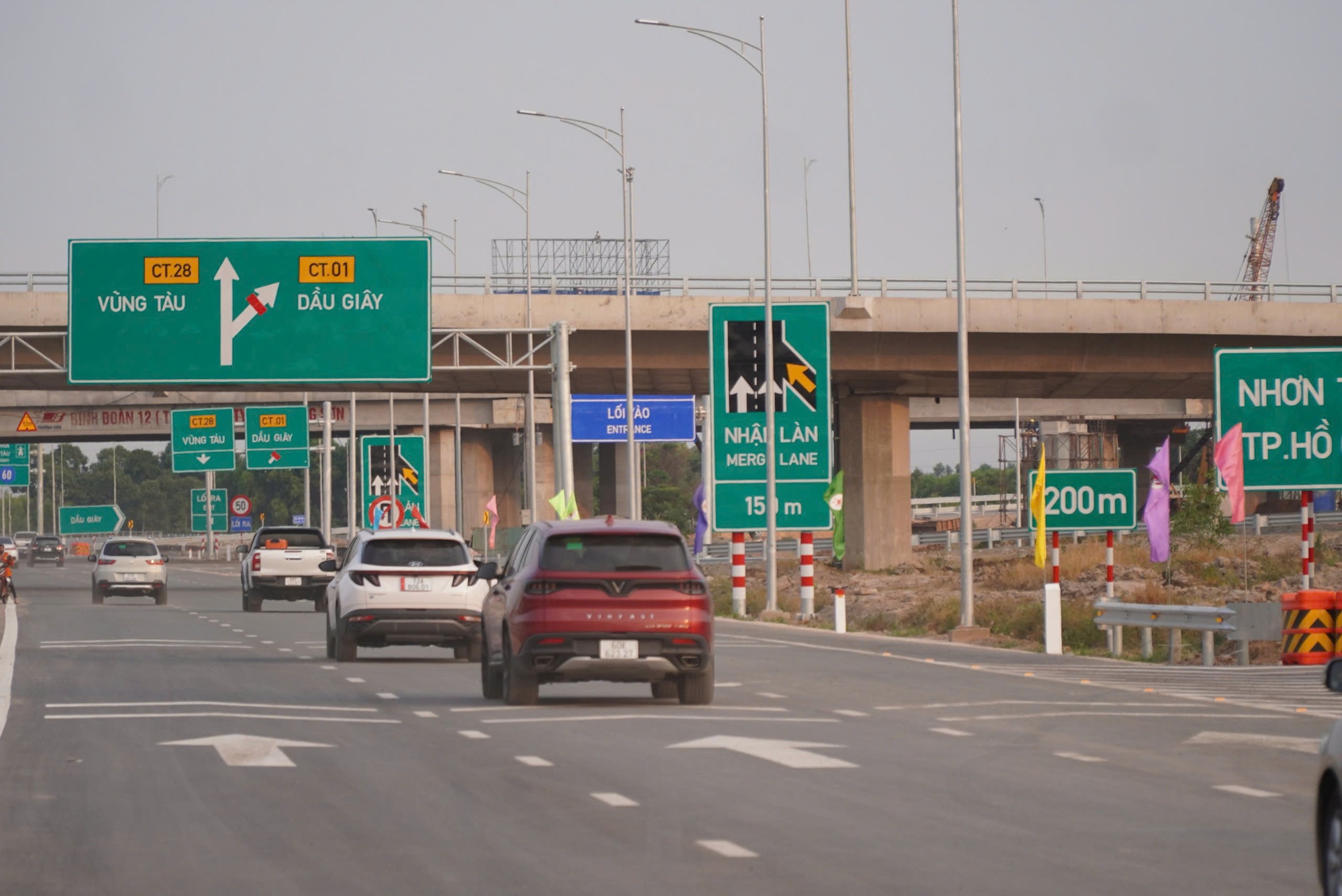 Bất ngờ lý do đường cao tốc Biên Hoà - Vũng Tàu “vắng” xe ngay trong dịp cao điểm - Ảnh 9