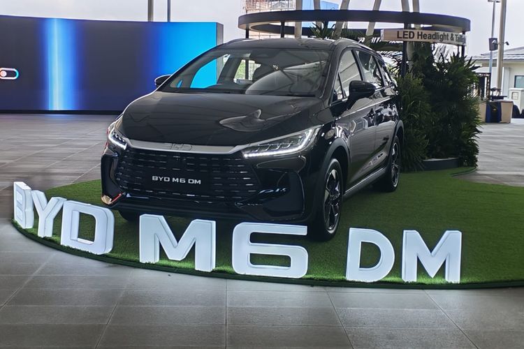 BYD M6 có bản PHEV ở gần Việt Nam: Tiết kiệm xăng hơn Wave, đầy bình đủ chạy Hà Nội - TP.HCM - Ảnh 2