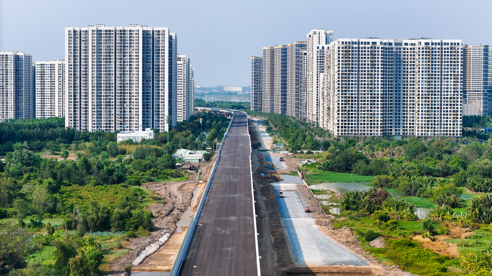 Cận cảnh những khu biệt thự chỉ dành cho giới nhà giàu tại TPHCM, có dự án giá lên đến vài trăm tỷ mỗi căn - Ảnh 7
