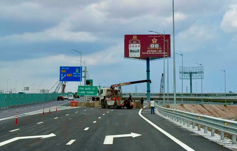 Bắt đầu thông xe tuyến cao tốc TPHCM - Long Thành vào cao tốc Biên Hòa - Vũng Tàu qua đường T2 - Ảnh 4