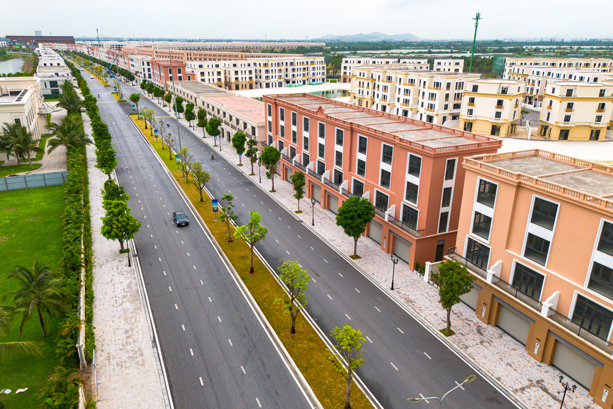 Toàn cảnh công trường cầu dây văng rộng nhất Hải Phòng: Tháp cao bằng tòa nhà 40 tầng, nằm sát vách dự án hơn 2 tỷ USD của Vingroup - Ảnh 9