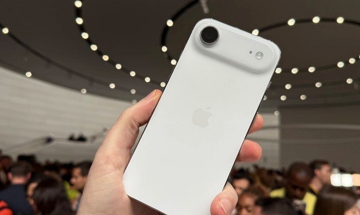 Chiếc iPhone mới ra mắt giảm không phanh hơn 10 triệu đồng, rẻ hơn iPhone 17
