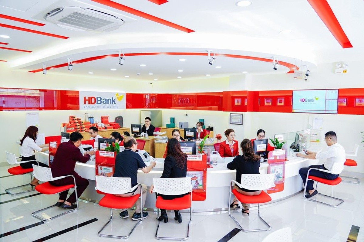 Lãi suất ngân hàng HDBank mới nhất tháng 5/2026: Kỳ hạn 13 tháng cao nhất tới 7,6%/năm
